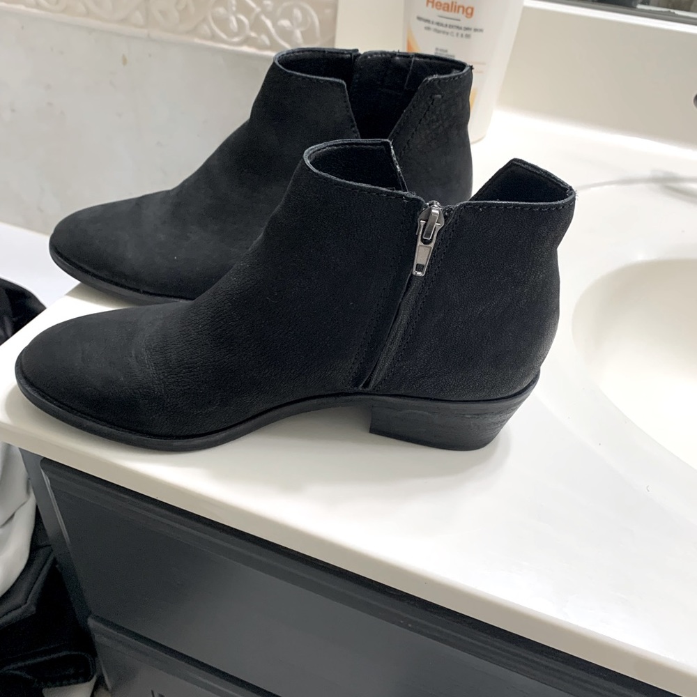 Frye & Co Suede Booties